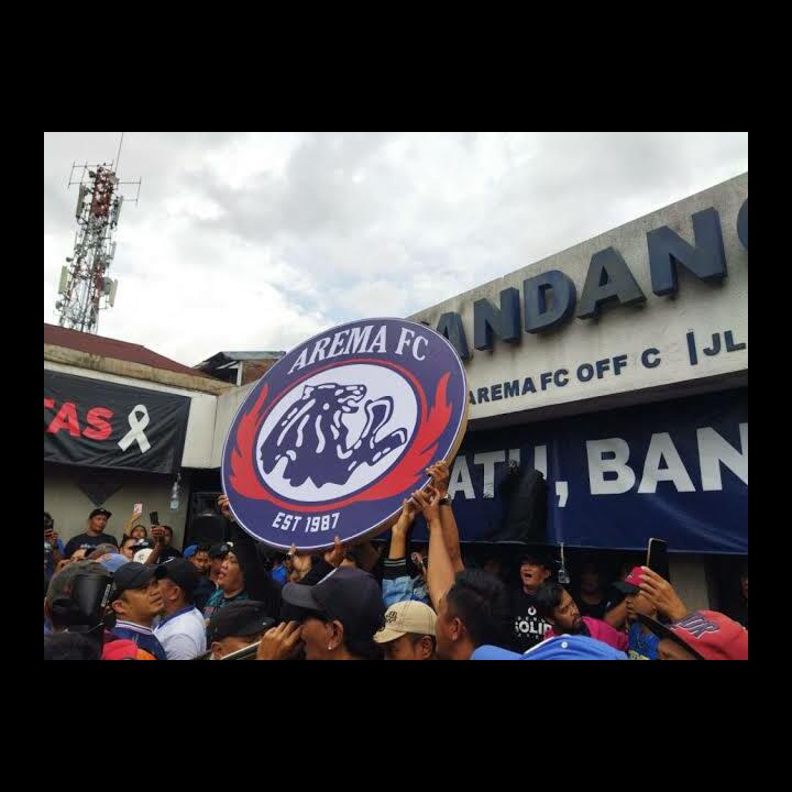 Wacana Arema Bubar Dinilai Hanya Gimmick, Benarkah Begitu?