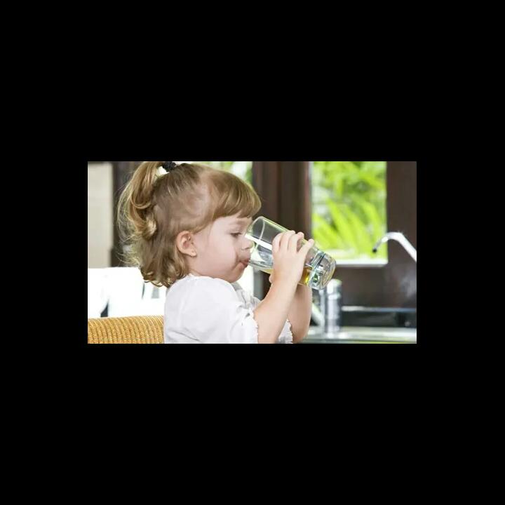 12 Penyebab Anak Bertubuh Pendek Salah Satunya Minum Teh, Sewajarnya sih Boleh!