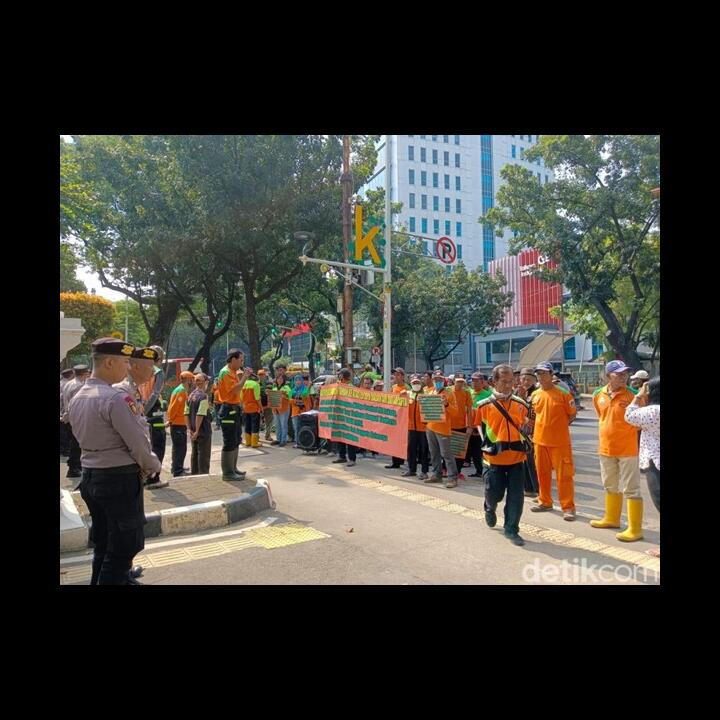 Eks PJLP Paruh Baya Ungkit Era Ahok: Dipekerjakan Daripada Ngemis

