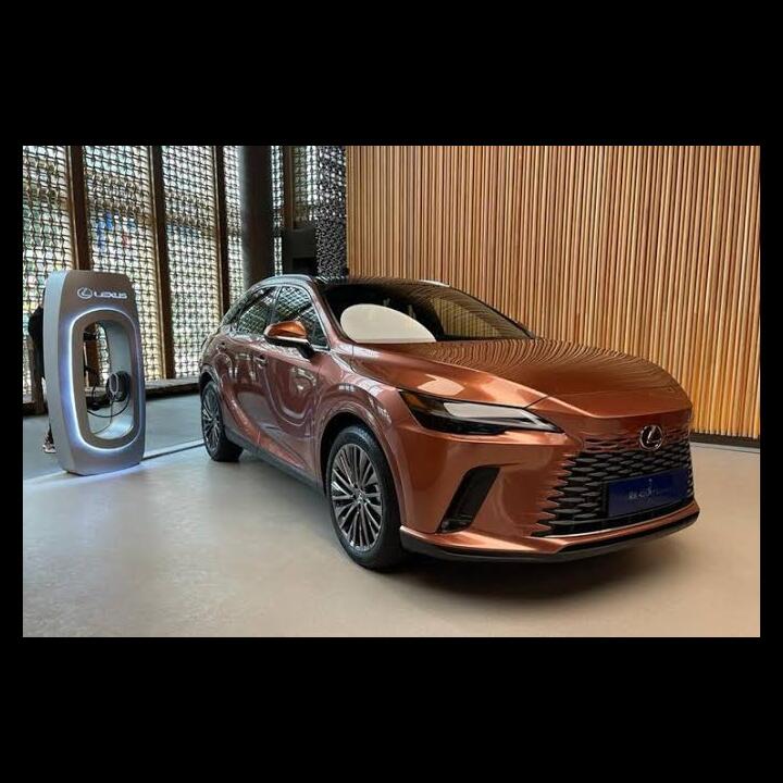 Taktik Mantap Lexus Mengalahkan BMW Dan Mercedes!