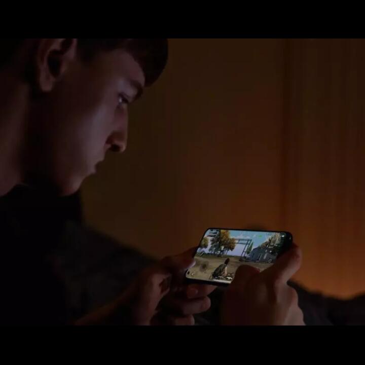 Si Kamera Canggih & Gaming Lancar Rilis! Buruan Preorder OPPO Reno6 di Shopee