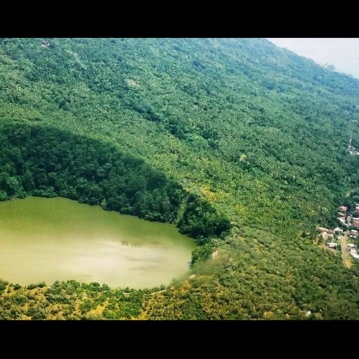 Legenda Danau Tolire di Ternate, Mitos dan Aroma Mistis yang Menyelubunginya