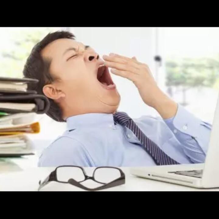 Tips Mengatasi Rasa Kantuk di Tengah Jam Kerja! Mana yang Paling Ampuh Menurut Agan?