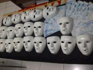 Jual Jaket / Sweater, Baju, dan Topeng JABBAWOCKEEZ