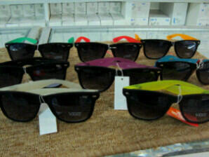 jual kacamata vans