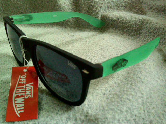 jual kacamata vans