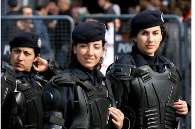 55 militer wanita di dunia