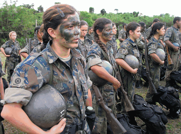 55 militer wanita di dunia