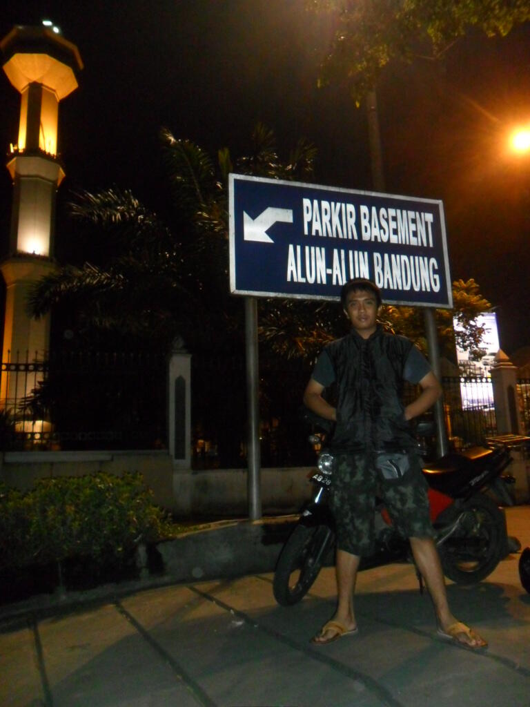 Suka 'piknik' naik Motor ??masuk dulu yuk ^^