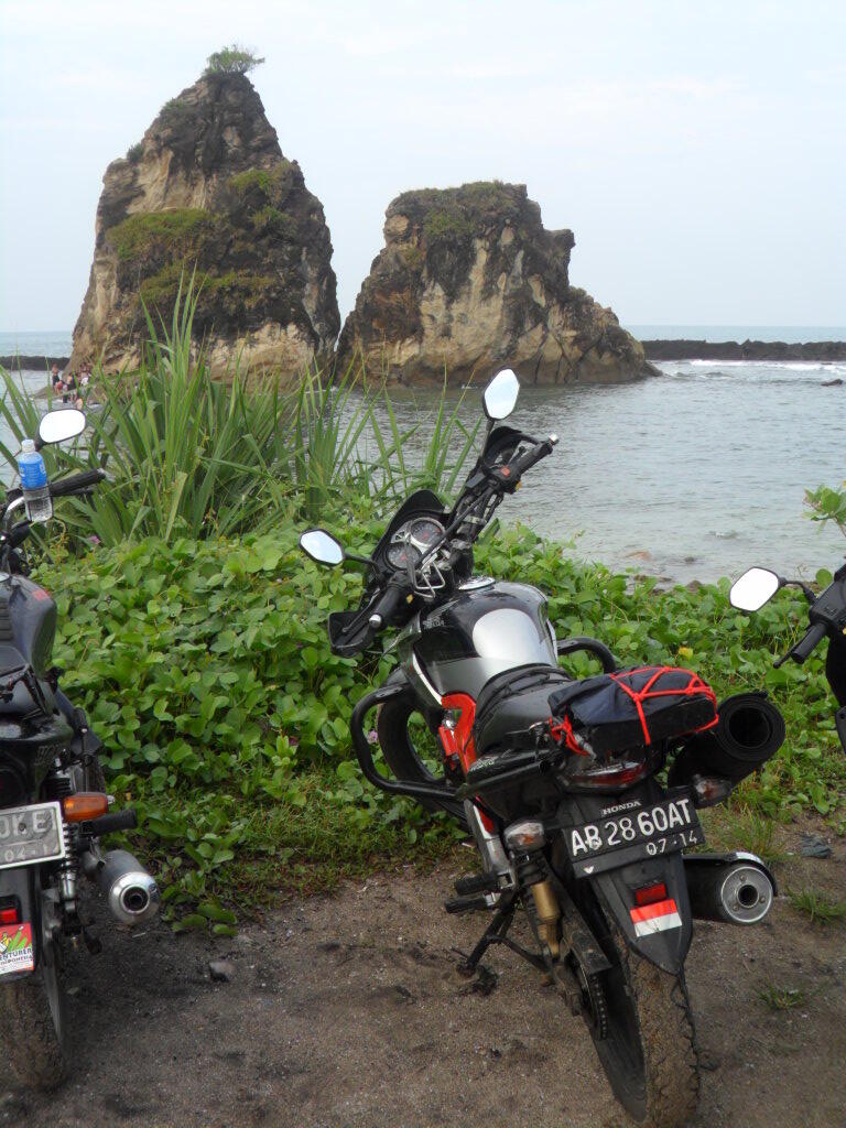 Suka 'piknik' naik Motor ??masuk dulu yuk ^^