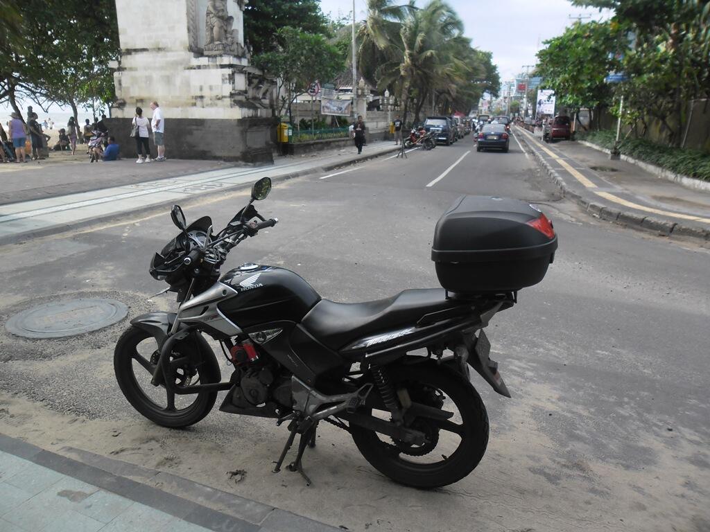 Suka 'piknik' naik Motor ??masuk dulu yuk ^^