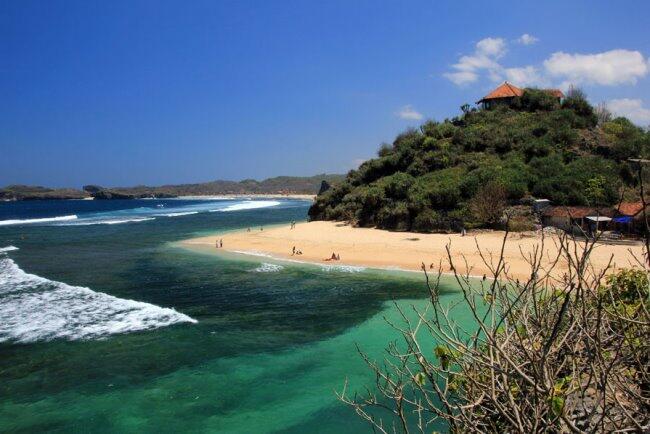 Wisata Pantai yang menakjubkan di Gunungkidul, Yogyakarta