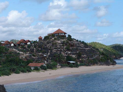 Wisata Pantai yang menakjubkan di Gunungkidul, Yogyakarta