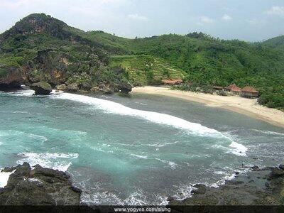 Wisata Pantai yang menakjubkan di Gunungkidul, Yogyakarta