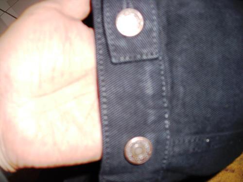 Jaket Jeans Levis termurah dan terlaku di kaskus cuma 125rb gan. cekidot gan