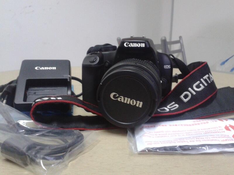 Jual CANON 1000DCANON 1000D+KIT 18-55mm mulus banget..