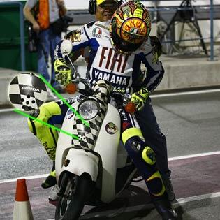 Kelakuan rider MOTO GP kalo lagi ga balapan !!