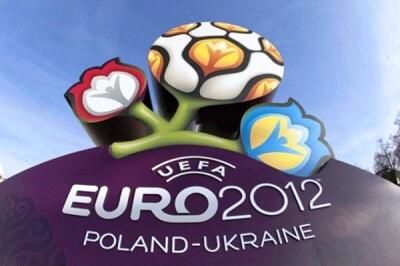 UPACARA PEMBUKAAN EURO 2012 Libatkan 800 Penari Dari 63 Negara