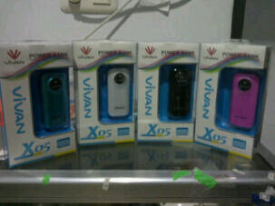 Power Bank Charger Portable untuk Charge BlackBerry, iPhone, iPod, GPS dan PSP