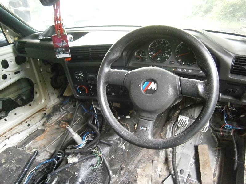 Restorasi & Transformasi BMW E30