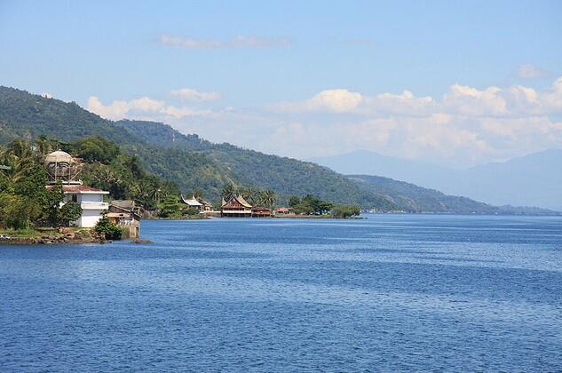 Indahnya Panorama Danau Terluas ke-2 di pulau Sumatra (+pic)