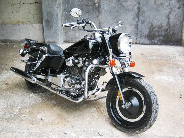 Motor Kaisar Ruby Modifikasi Harley Davidson Road King 