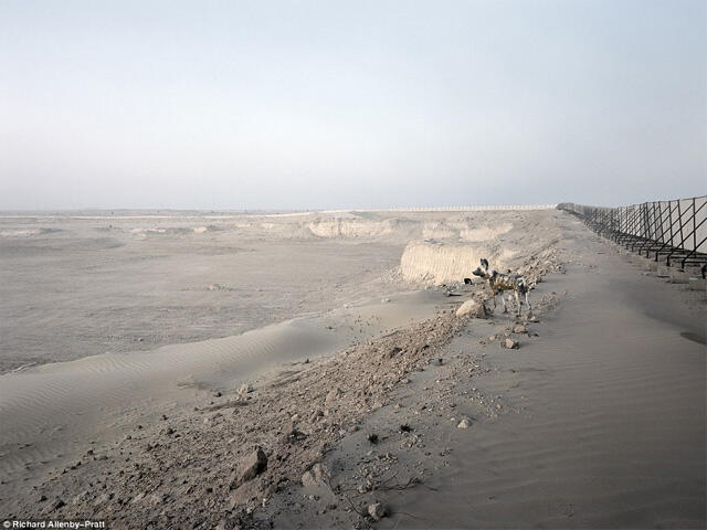 Apocalypse Dubai : Gambar Menakutkan Karya Fotografer Richard Allenby-Pratt