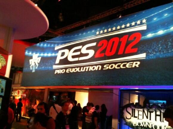 (Tips & Trick) yang suka PES 2012 MASUP!!