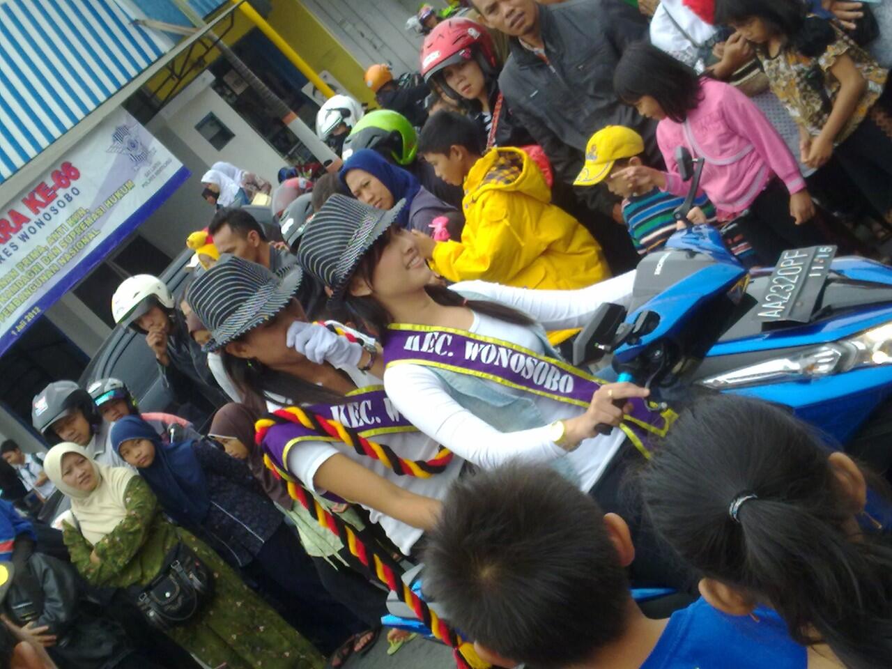 Ane mau share Foto Menyongsong HUT Wonosobo gan... Keren....