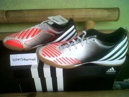 WTS Sepatu futsal adidas (adinova, predator, F5, F10) nike (mercurial, elastico, T90)
