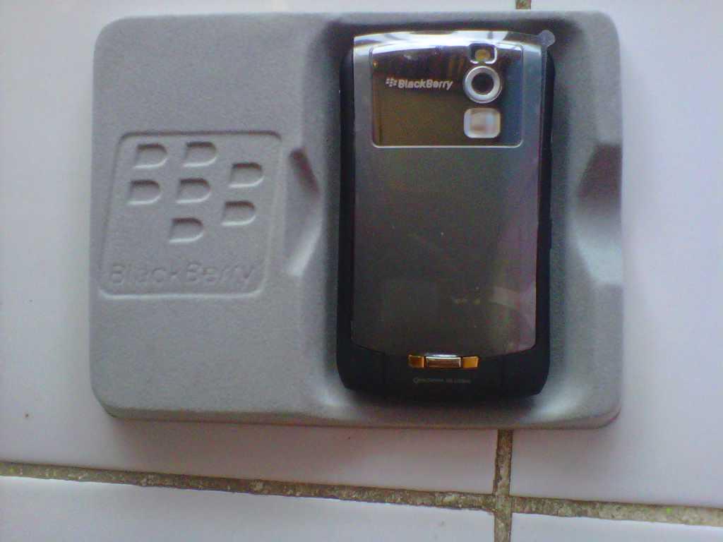 Jual bb 8330 CDMA Bandung