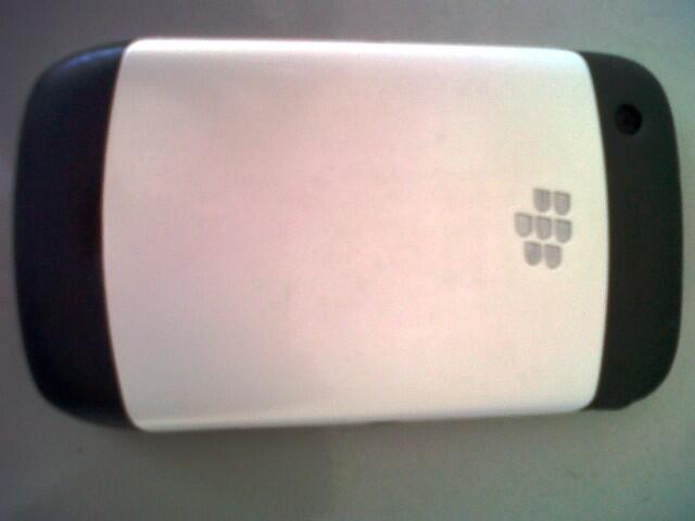 Blackberry Gemini Aris 8530 CDMA White garansi bless 2 tahun Karawang