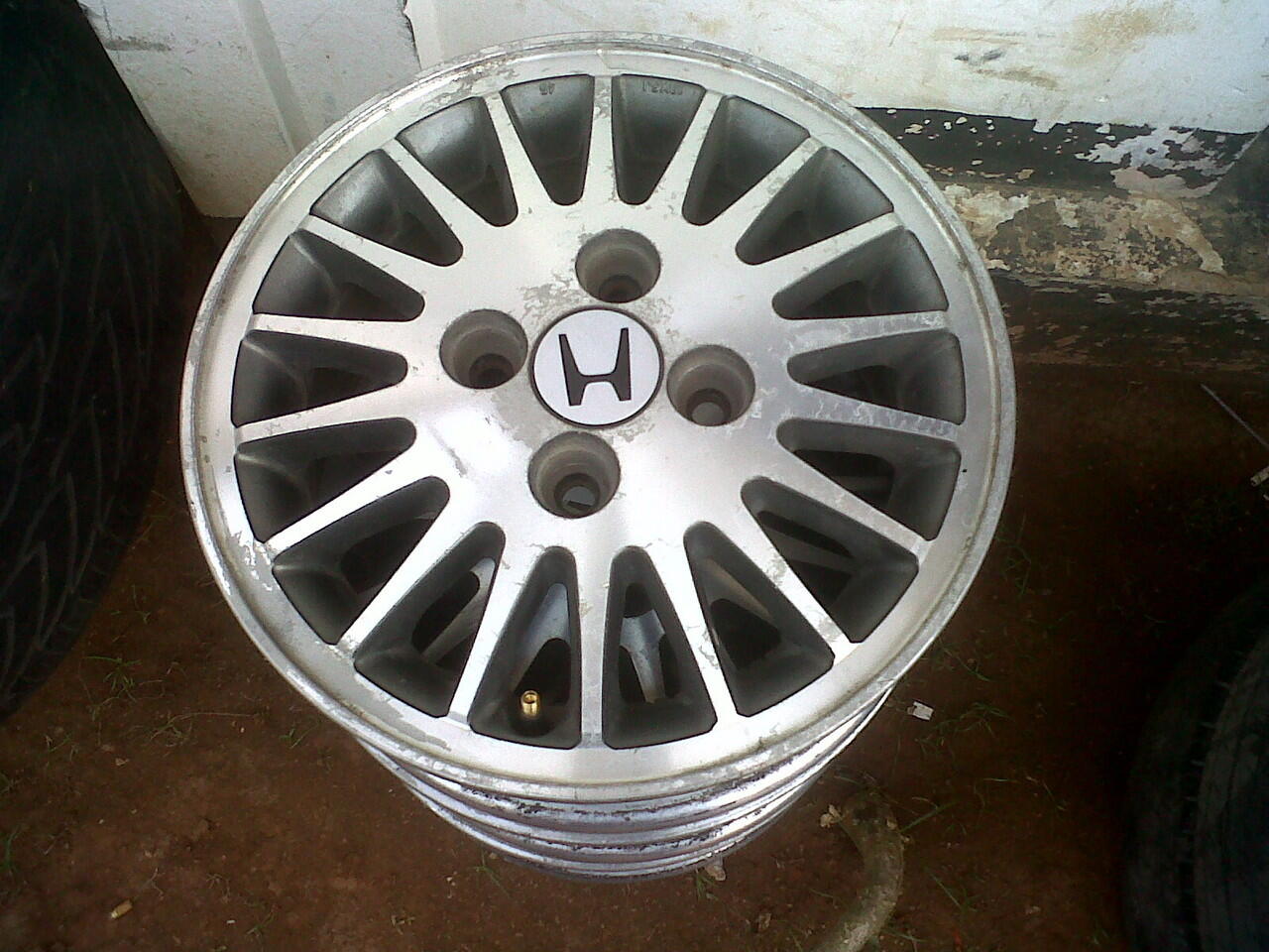 velg OEM honda grand civic