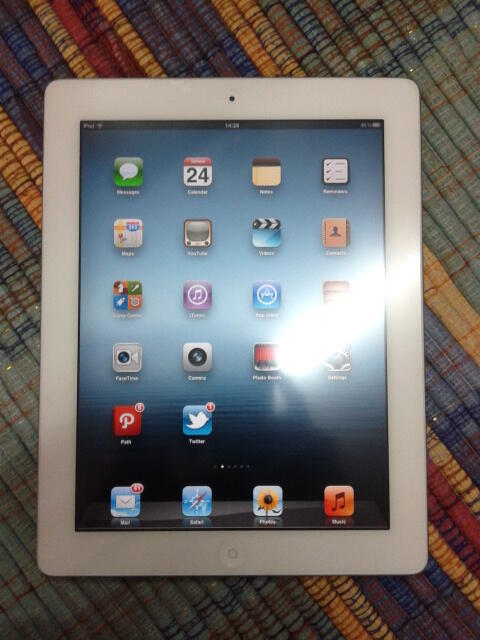 Jual iPad 2 16 GB, White, Wifi only