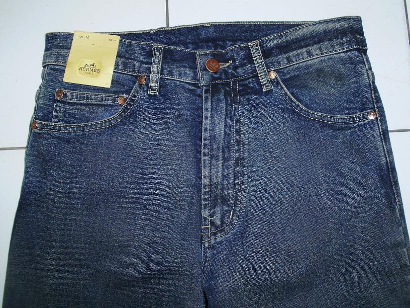 Terjual Celana Jeans Merek Guess Levis Hermes Semua 