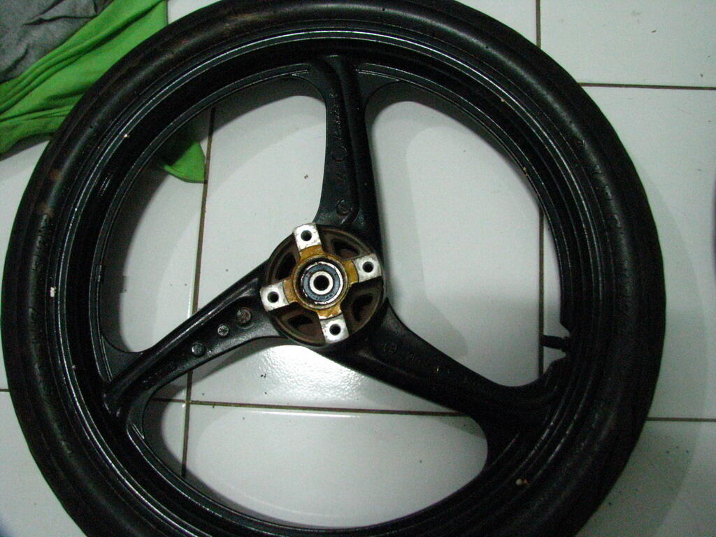 Velg ENKEI 3 Batang JZ120 Tiara + Stoplamp touch  KASKUS 