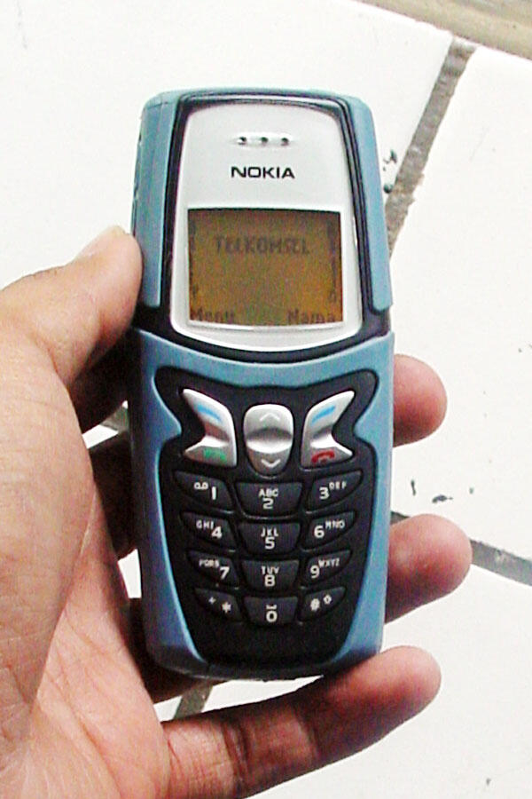 Jual HP Jadul Paket 277: Nokia 5210 (2unit), 1100, 3610, 8210, 3315