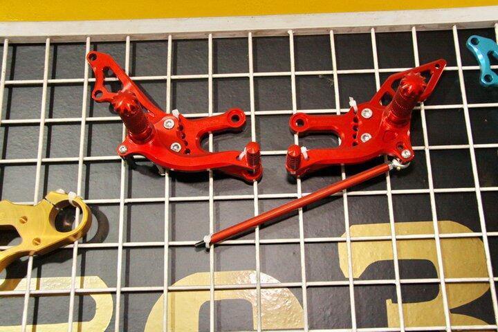 limbah moge dan aksesoris dan part racing