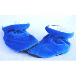 Sepatu Kurcaci Bikin Bayi Tambah Imut