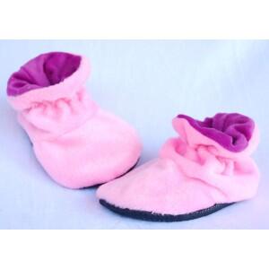 Sepatu Kurcaci Bikin Bayi Tambah Imut