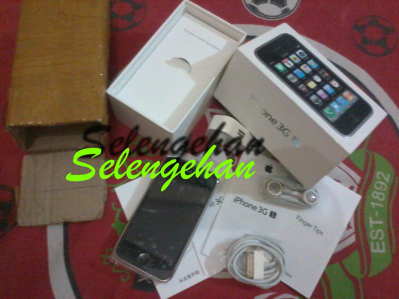 iPhone 3gs black 16 dan 32GB BLACK new bm stok sedikit!!!!!