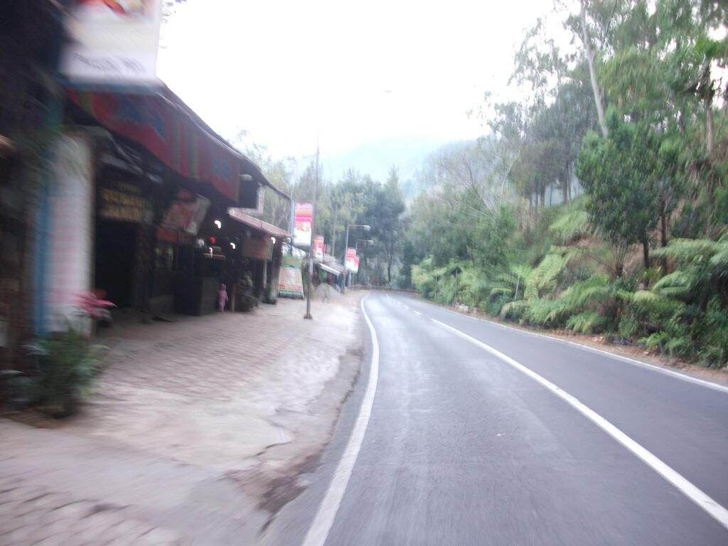 Suka 'piknik' naik Motor ??masuk dulu yuk ^^