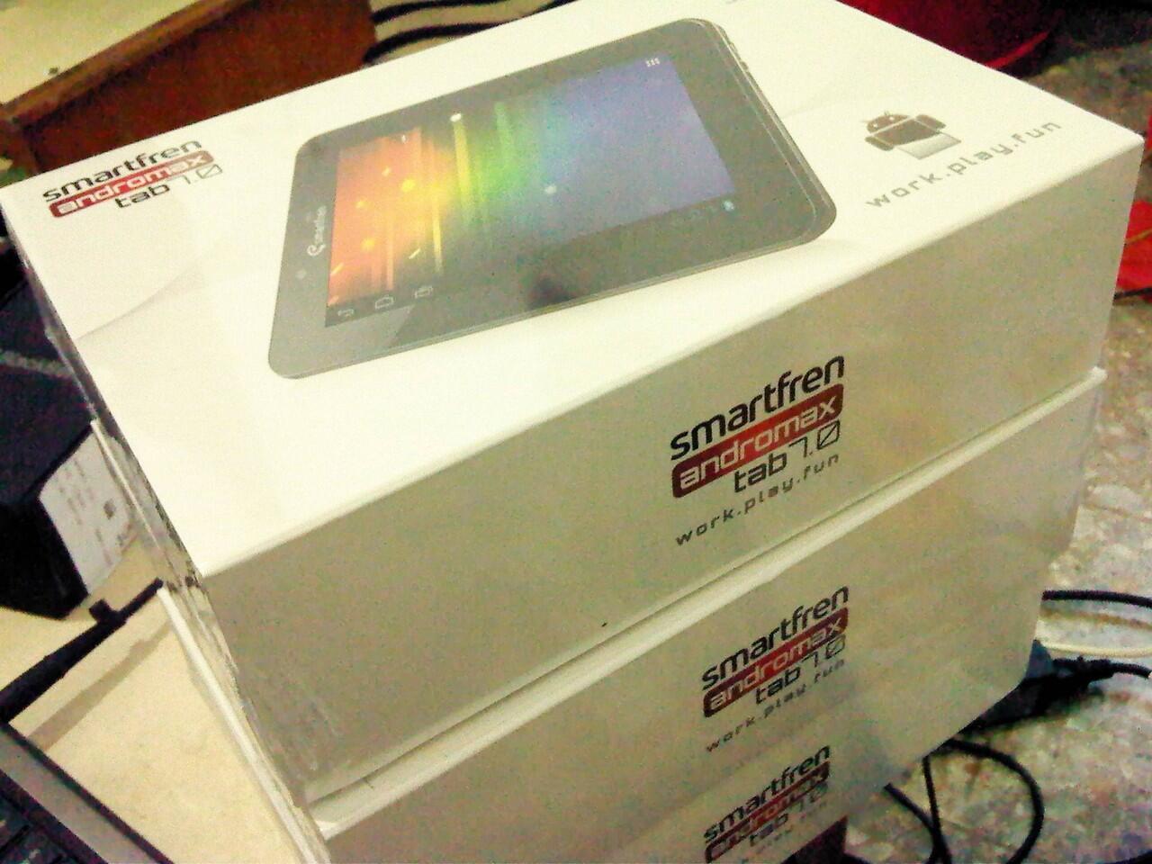 TABLET 7 INCH MURAH SMARTFREN ANDROTAB max tab BARU CUMA 1,46JUTA JOGJA