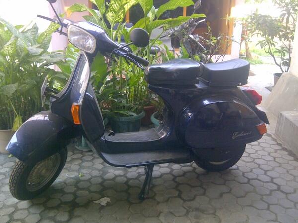 Jual Vespa PX 150 Exclusive 2 2001
