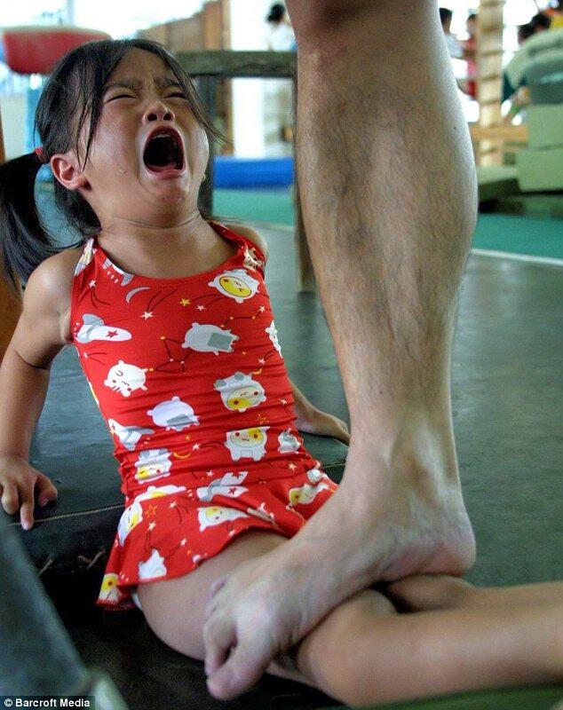Kerasnya Latihan Para Calon Atlet Cilik China