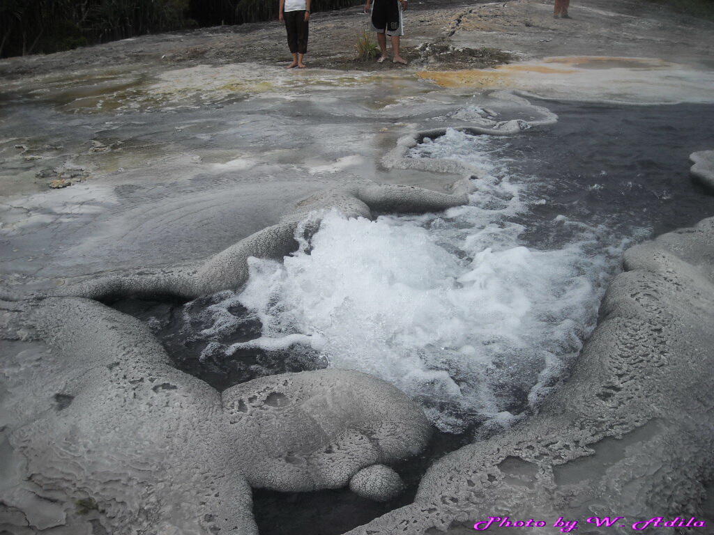 Tinggiraja, Kecantikan Bukit Geothermal di Pedalaman Hutan Sumatera Utara