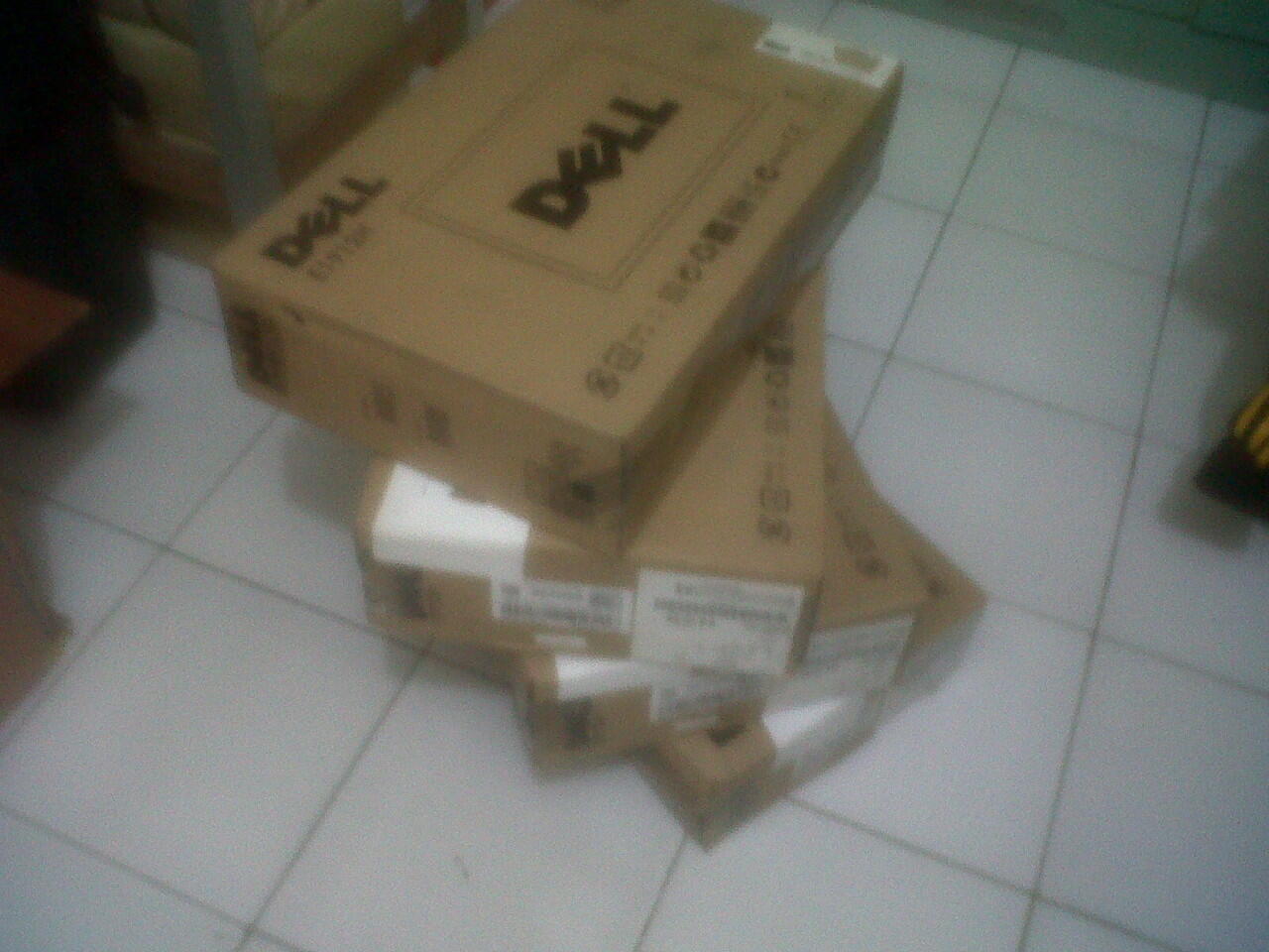 JUAL Monitor LED DELL 18.5" BARU MURAH