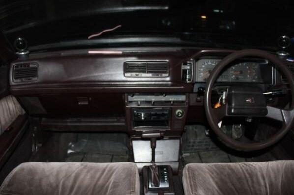 jual toyota corona 87 matic