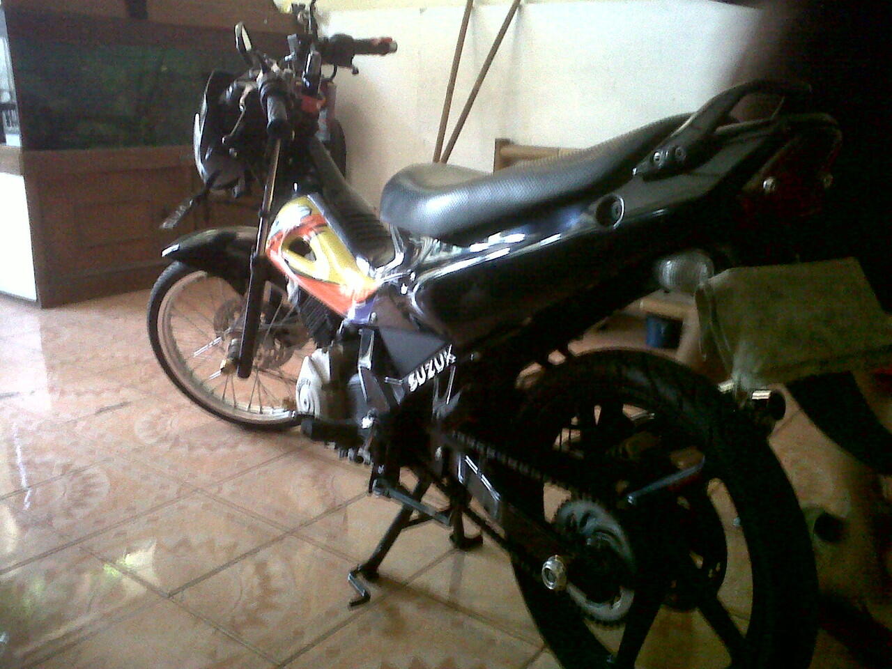 ******DI JUAL SUZUKI RAIDER 125 TH 2002******