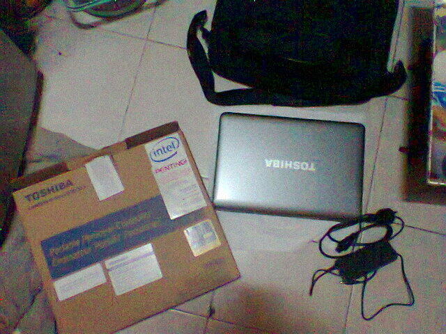 Dijual toshiba l745 I3 Nividia (surabaya)